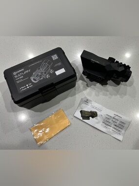 Cosmic Tactical Saturn 4x32 Black with Fiber Optic Green Chevron ACOG style AR15